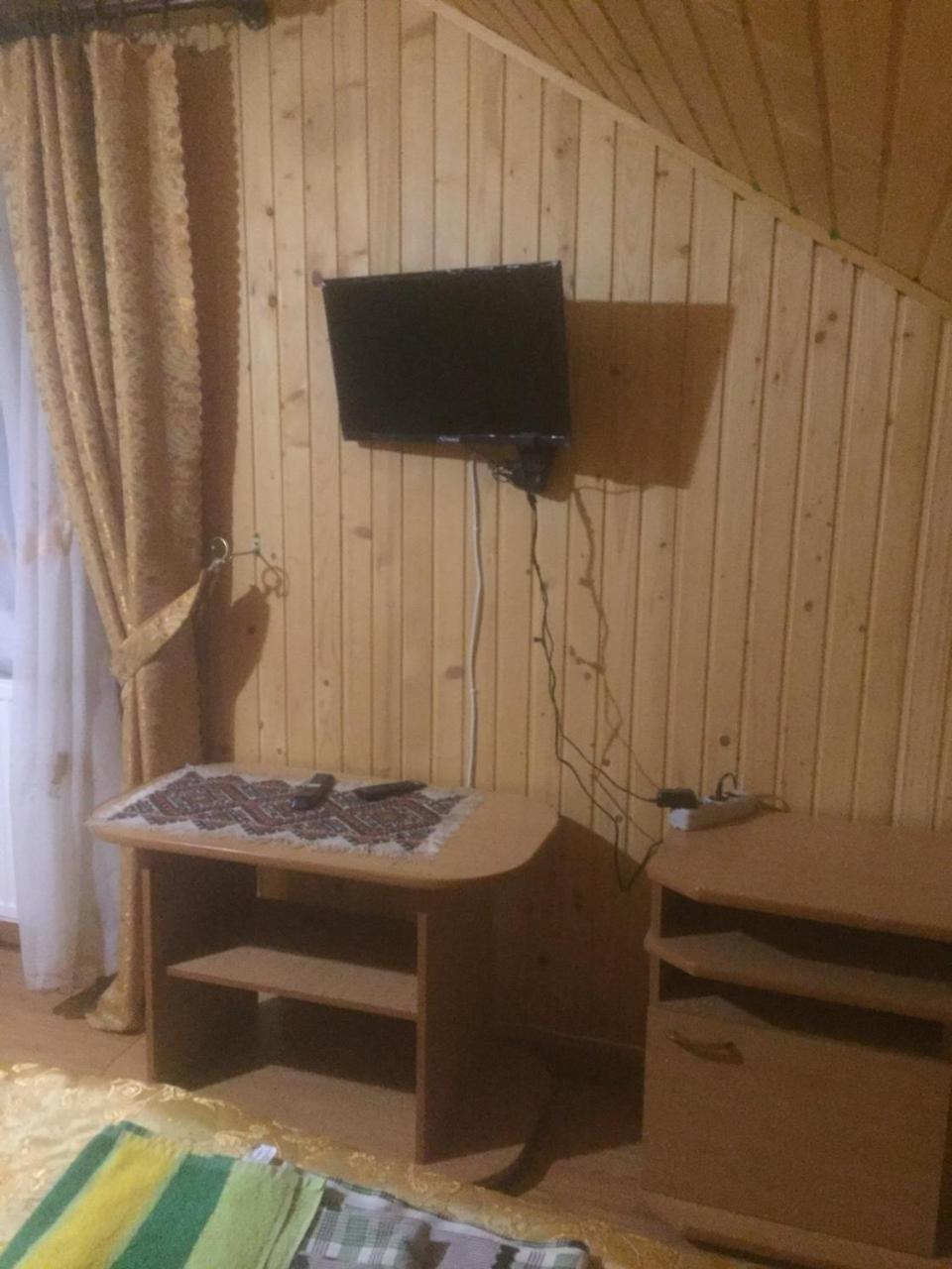 Ferienwohnung Rosinka Jaremtsche Exterior foto