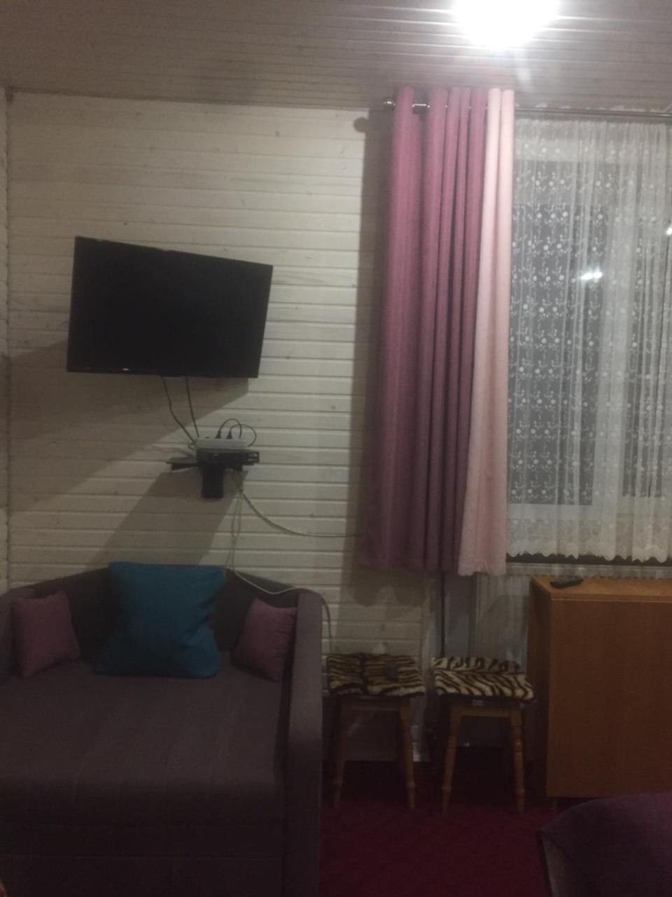 Ferienwohnung Rosinka Jaremtsche Exterior foto