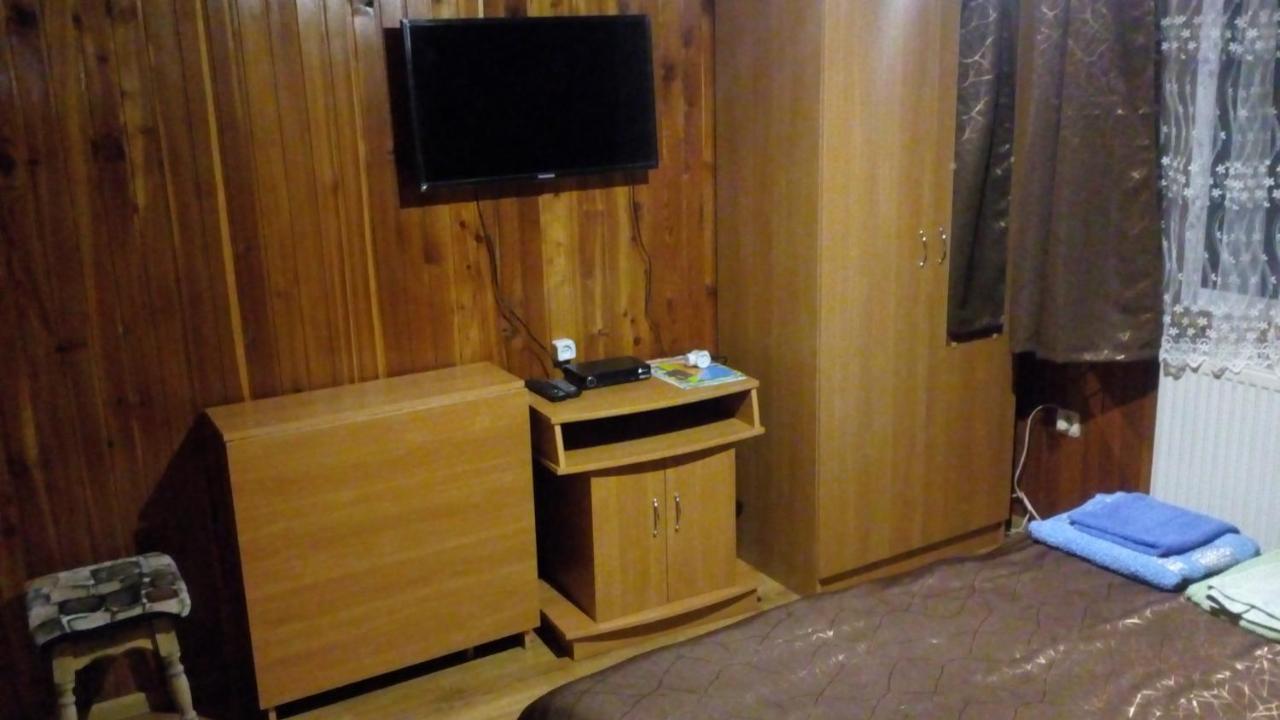 Ferienwohnung Rosinka Jaremtsche Exterior foto